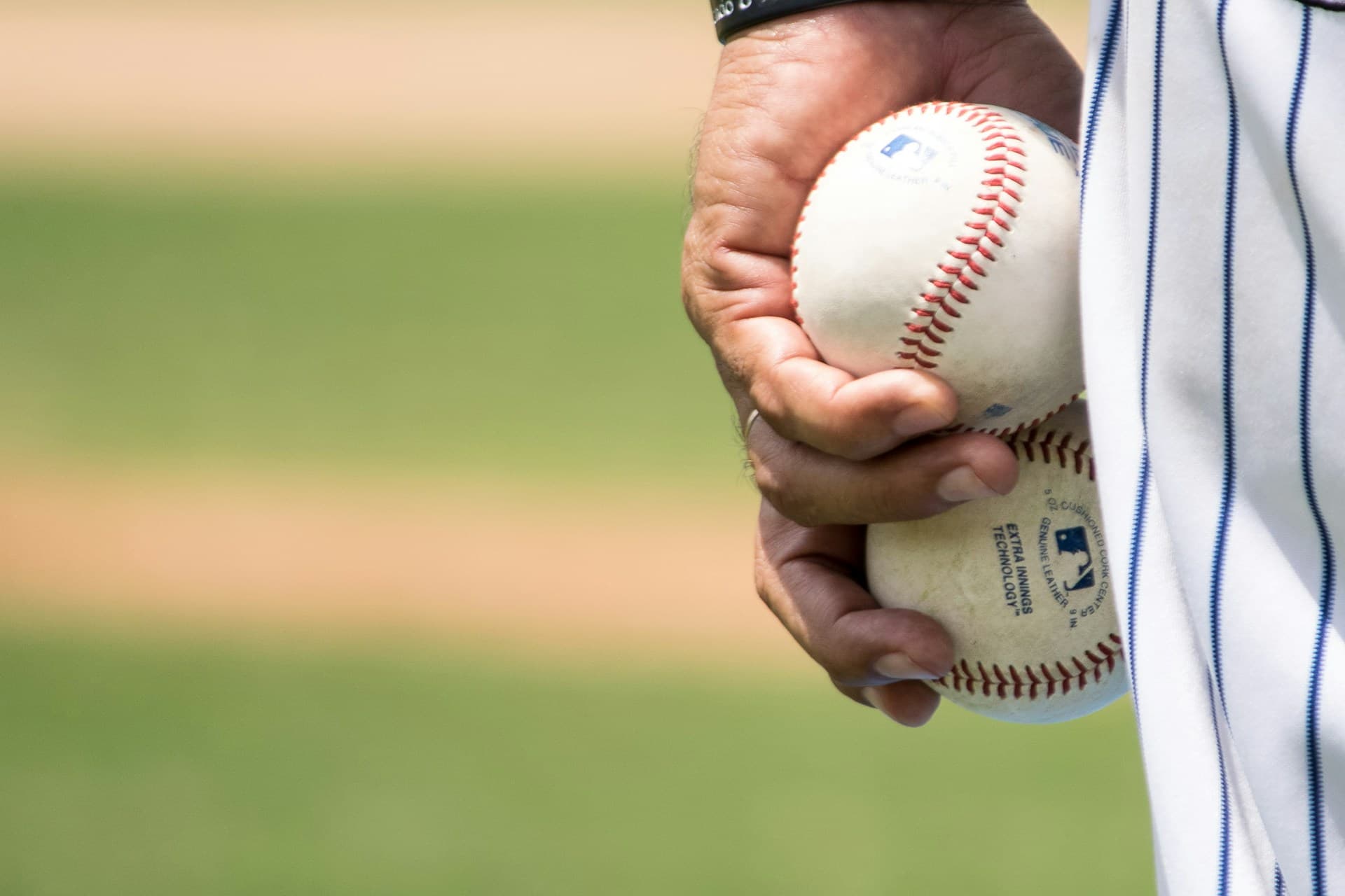 402 Pitching Performance — Rebrand & Identity